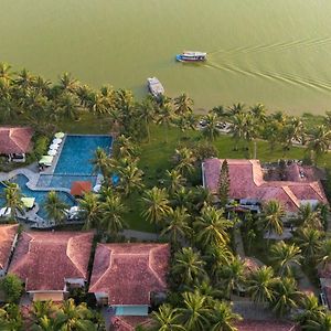 Vinh Hung Riverside Resort&Spa
